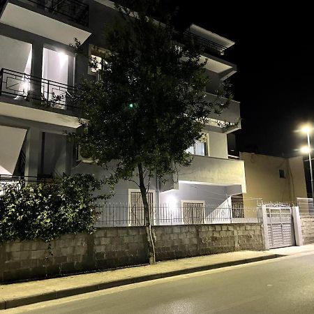 Edlira Apartments Durres Bagian luar foto