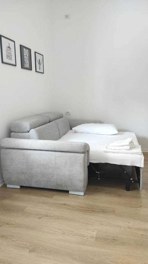 Edlira Apartments Durres Bagian luar foto